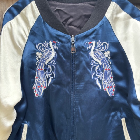 Zara Reversible Peacock Embroidered Satin Bomber Jacket Size Medium - Picture 3 of 13
